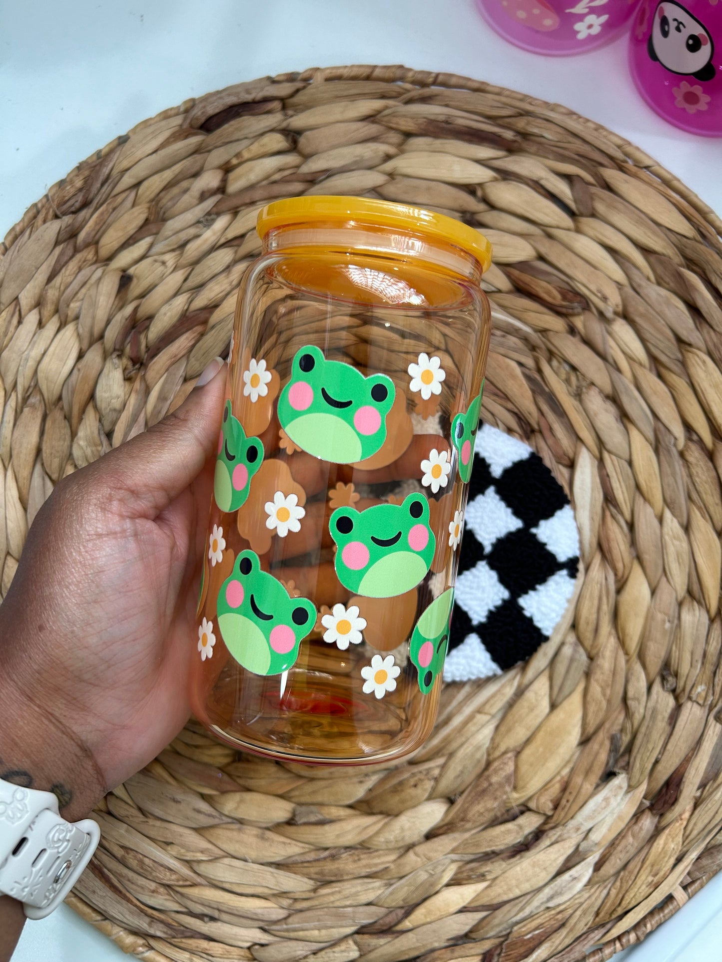 Daisy and Froggy Glass Can