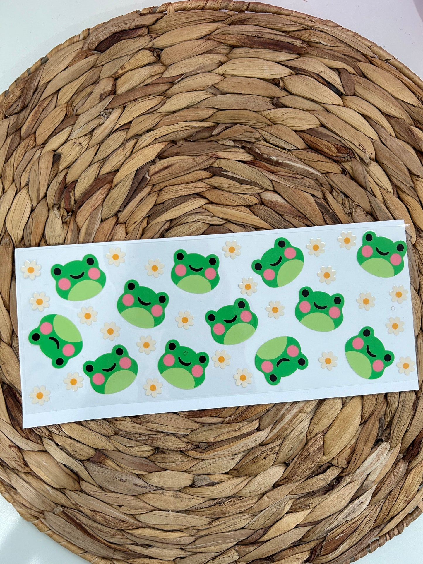 Dasiy Frog UV DTF Transfer